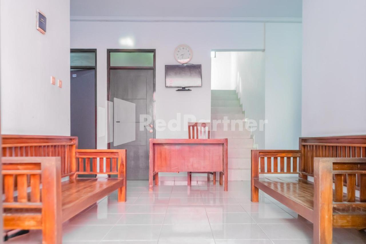 Oyo 2770 Zleepy Wisma Khazri Богор Екстер'єр фото