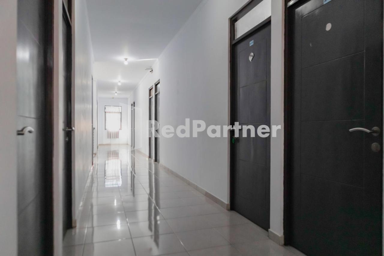 Oyo 2770 Zleepy Wisma Khazri Богор Екстер'єр фото